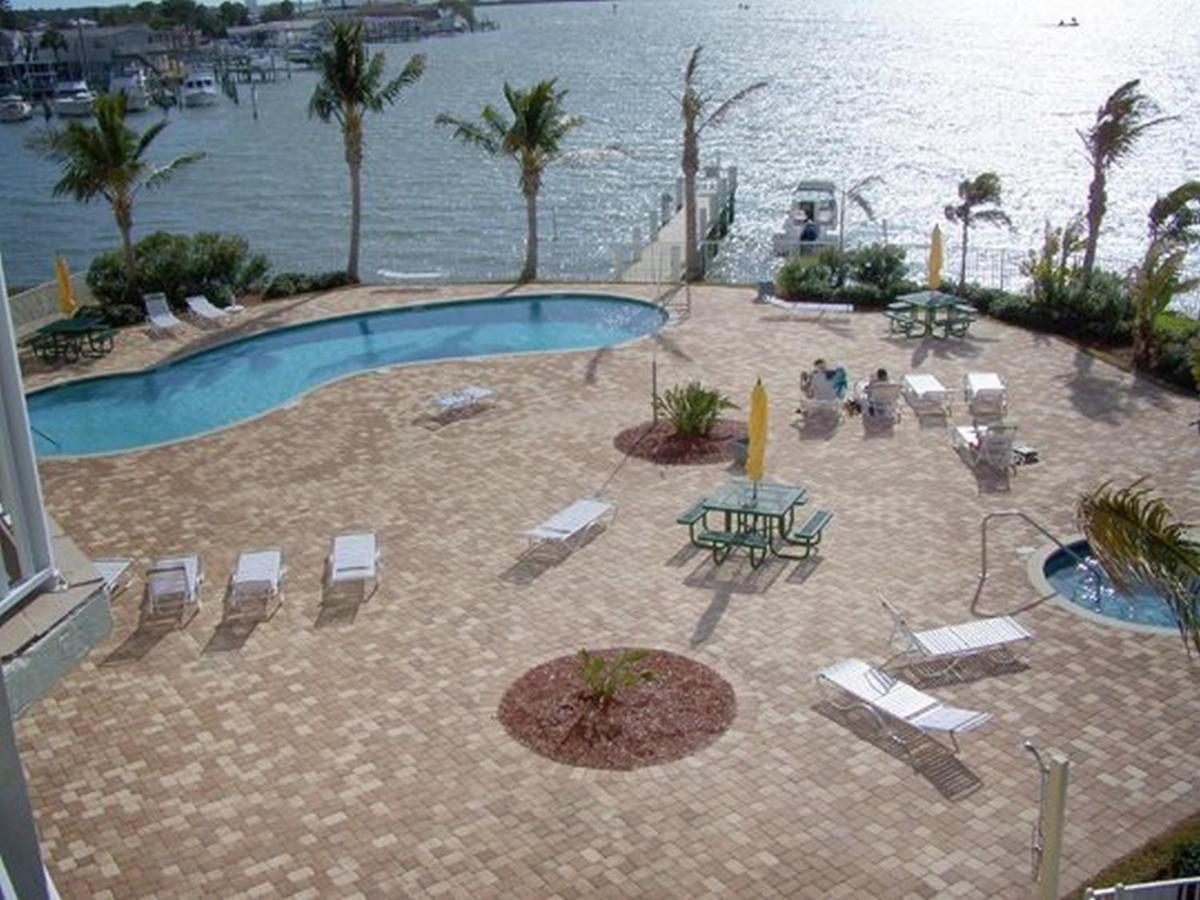 Boca Ciega Resort By Travel Resort Services セント・ピーターズバーグ エクステリア 写真