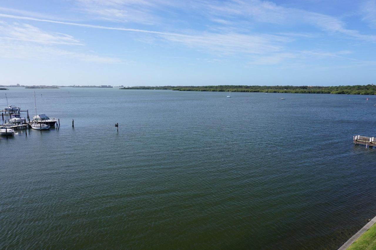 Boca Ciega Resort By Travel Resort Services セント・ピーターズバーグ エクステリア 写真