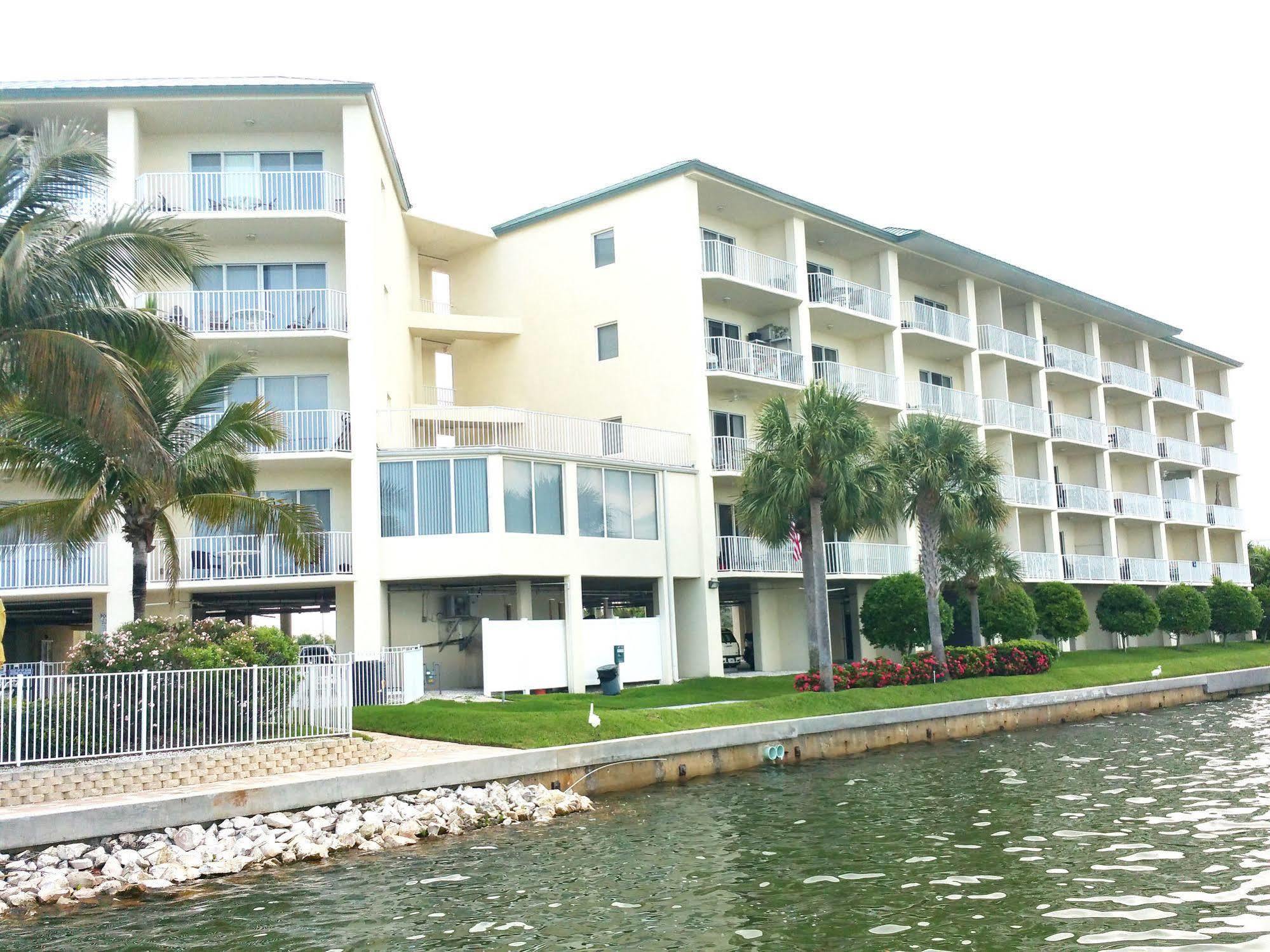 Boca Ciega Resort By Travel Resort Services セント・ピーターズバーグ エクステリア 写真